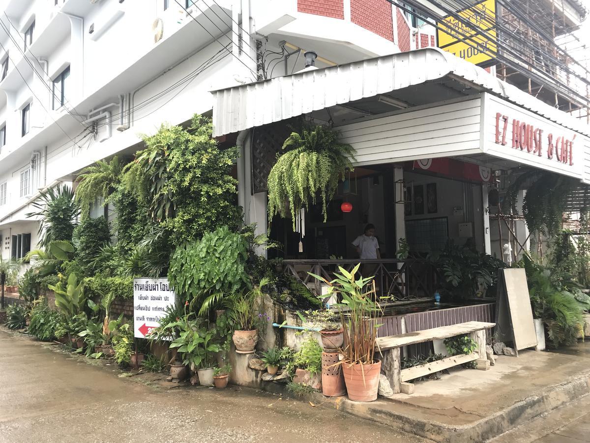 Ez House Sukhothai Exterior foto